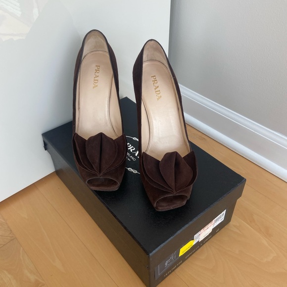 Prada Brown Suede Shoes size 40 - Picture 13 of 14